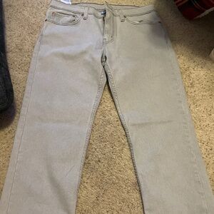 Light jeans